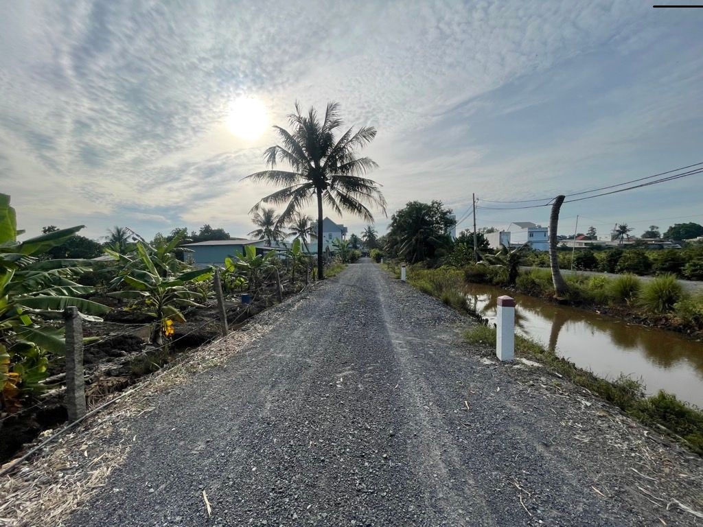 HIẾM !!!  CỦ CHI: 1.800 M2 MẶT TIỀN TỈNH LỘ 8 – NGANG 25M – GIÁ ĐẦU TƯ F0