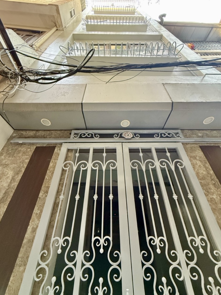 Bán Nhà Hào Nam - Đống Đa, 35m x 5 Tầng Thang Máy, 3PN Rộng, Full Đồ, Ở Luôn, 12,5 Tỷ