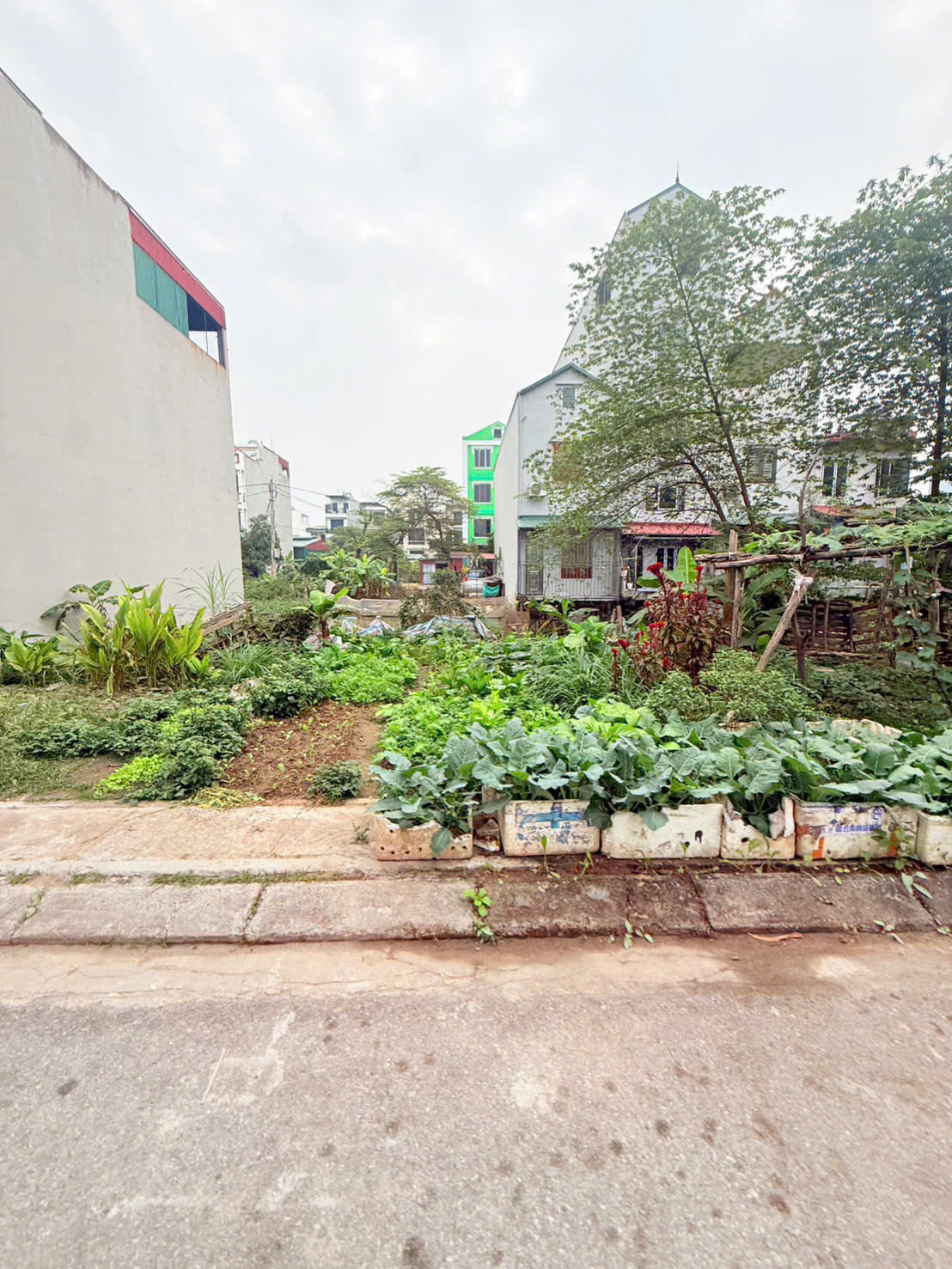 BÁN GẤP LÔ ĐẤT TT HOÀ LẠC,137M,SÁT ĐH QUỐC GIA,ĐH FPT,CNC, TRỤC CHÍNH.GIÁ 3.1 TỶ