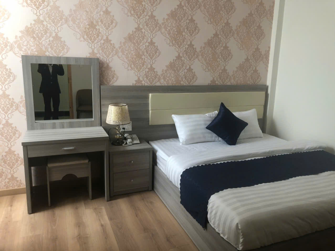 Cho thuê khách sạn 14 phòng đường Mạc Đỉnh Chi phường 4 Đà Lạt giá 45 triệu