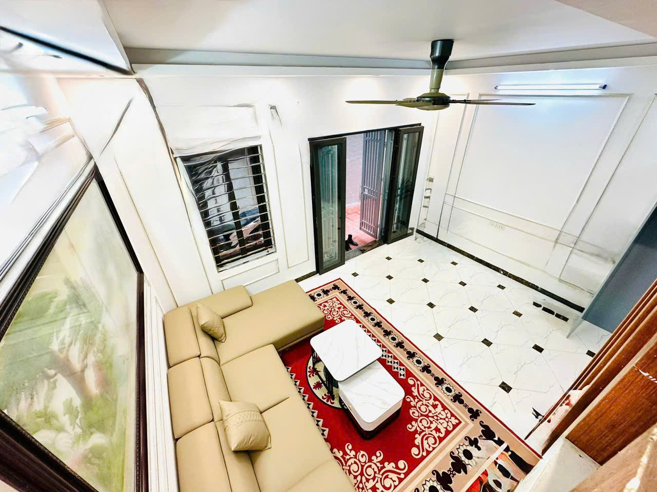 🆘 Nhỉnh 7🧄 - 5 tầng full nội thất- nhà đẹp ở ngay 

✨Phúc Lợi hàng xóm Vinhome riverside ,

✨ngõ