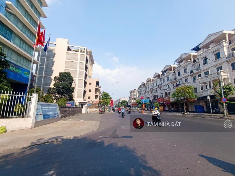 GẦN LOTTE MART NGUYỄN VĂN LƯỢNG ! BÁN NHÀ 5 TẦNG CỨNG - 5PN 7WC - ĐA CÔNG NĂNG VỪA Ở VỪA CHO THUÊ