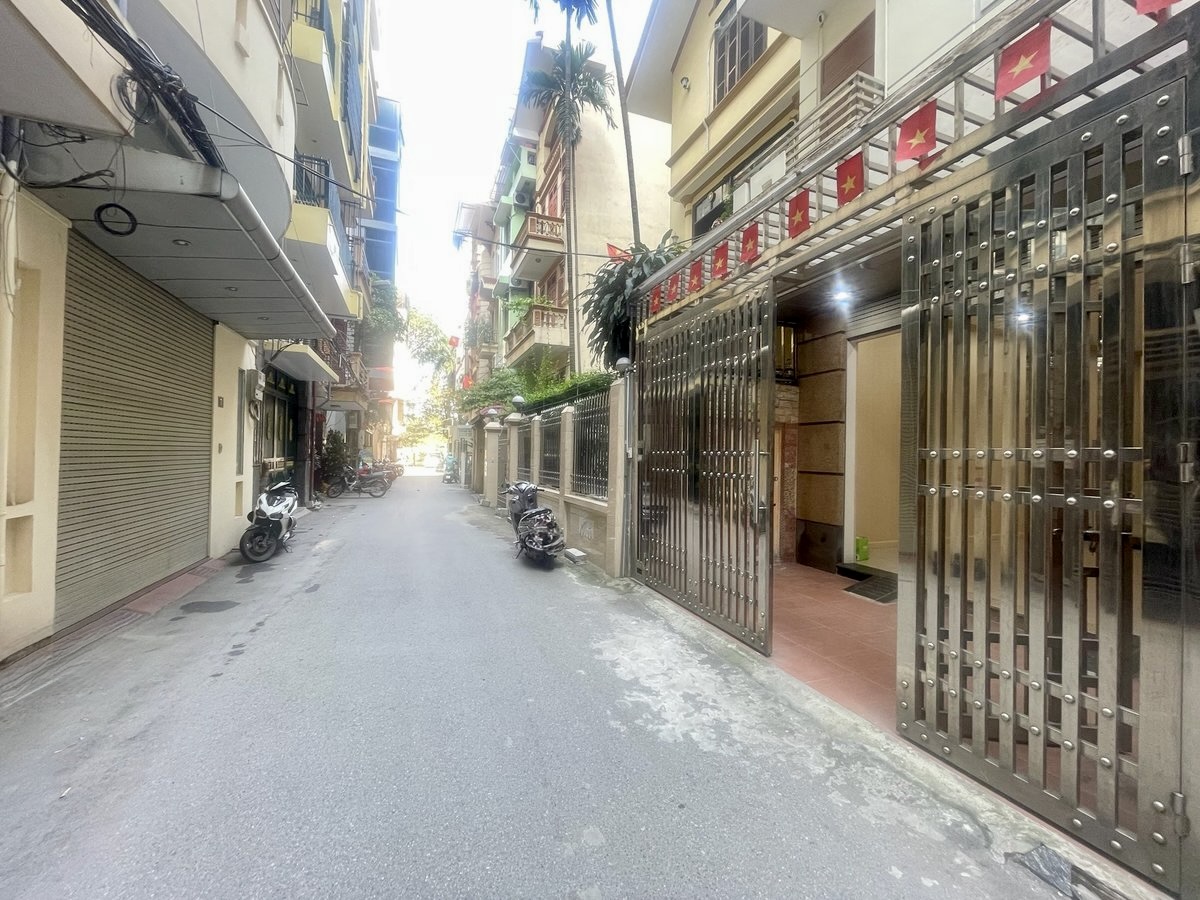 Nhà Phân Lô Ô to Tránh Khuất Duy Tiến, Cầu Giấy, 55m x 5T, Mặt Tiền 5M, Gara, 27,5 Tỷ