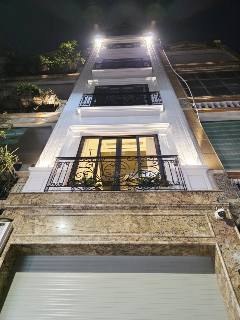 Phân Lô Ô tô Hoàng Quốc Việt, Cầu Giấy, 53m2 x 6 Tầng Thang Máy, Gara Ô tô, 25,8 Tỷ