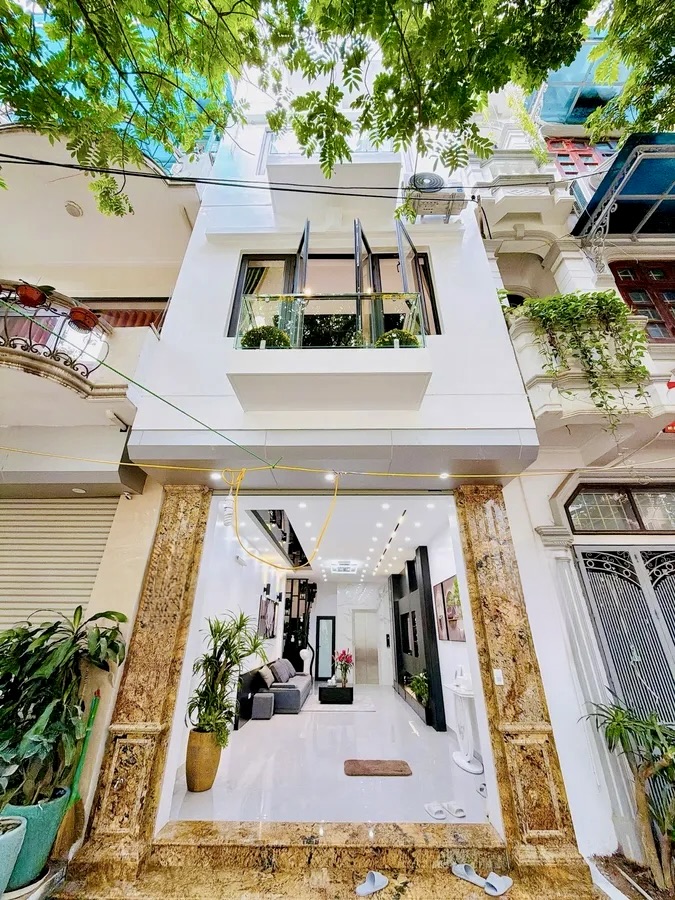 Nhà Phân Lô Ô Tô Lê Trọng Tấn - Thanh Xuân, 50m2 x 5 Tầng Thang Máy, Gara Ô Tô 7 Chỗ, Giá 19,8 Tỷ