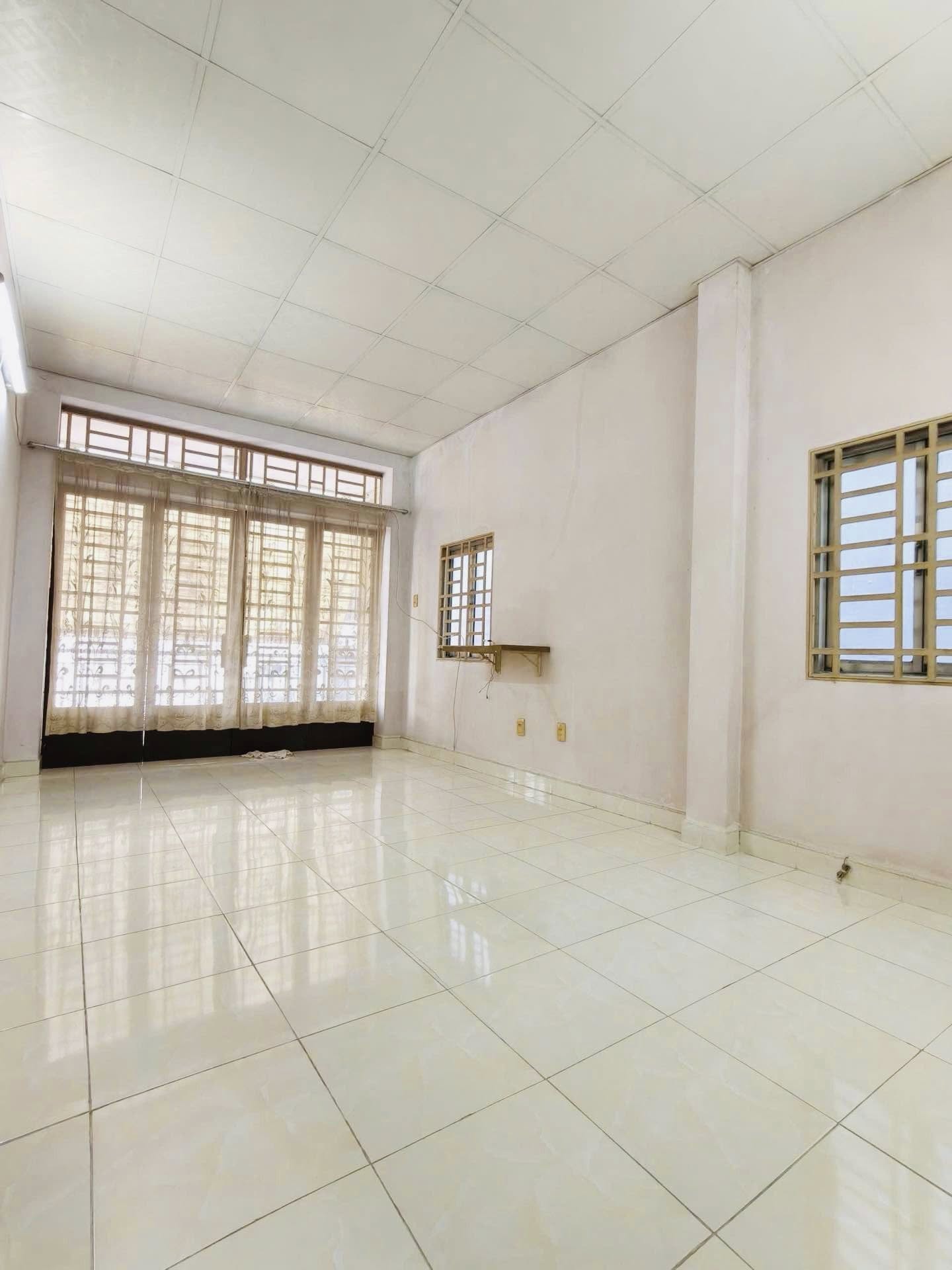 GIÁP PHAN ĐĂNG LƯU - SÁT MẶT TIỀN NGAY BV GIA ĐỊNH - 63M2 CHỈ 7 TỶ NHỈNH