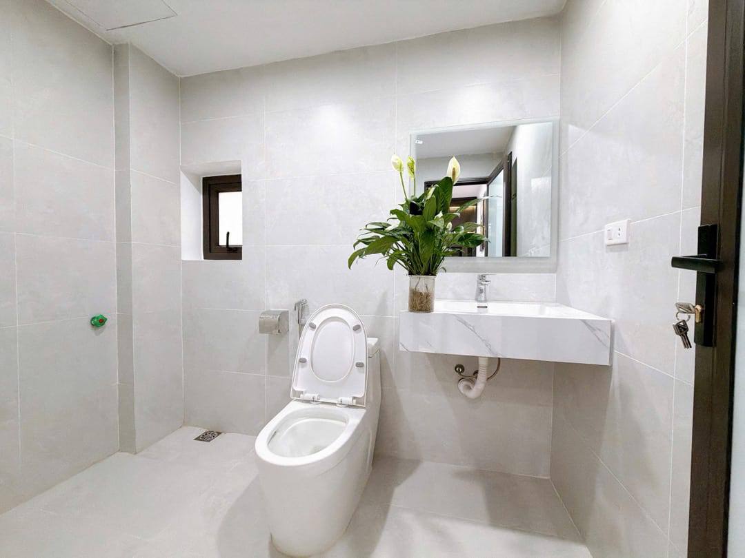  Bán nhà phân khúc hiếm phố Minh Khai, 31m2, 5 tầng , 3 phòng ngủ, giá hơn 7 tỉ