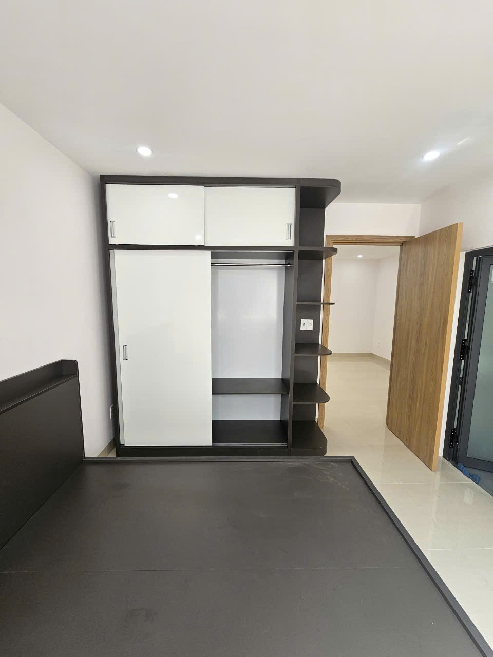 Nhà đất cho thuê Elite Life  270m2, 3PN 4WC, Long Hậu, Cần Giuộc, Long An