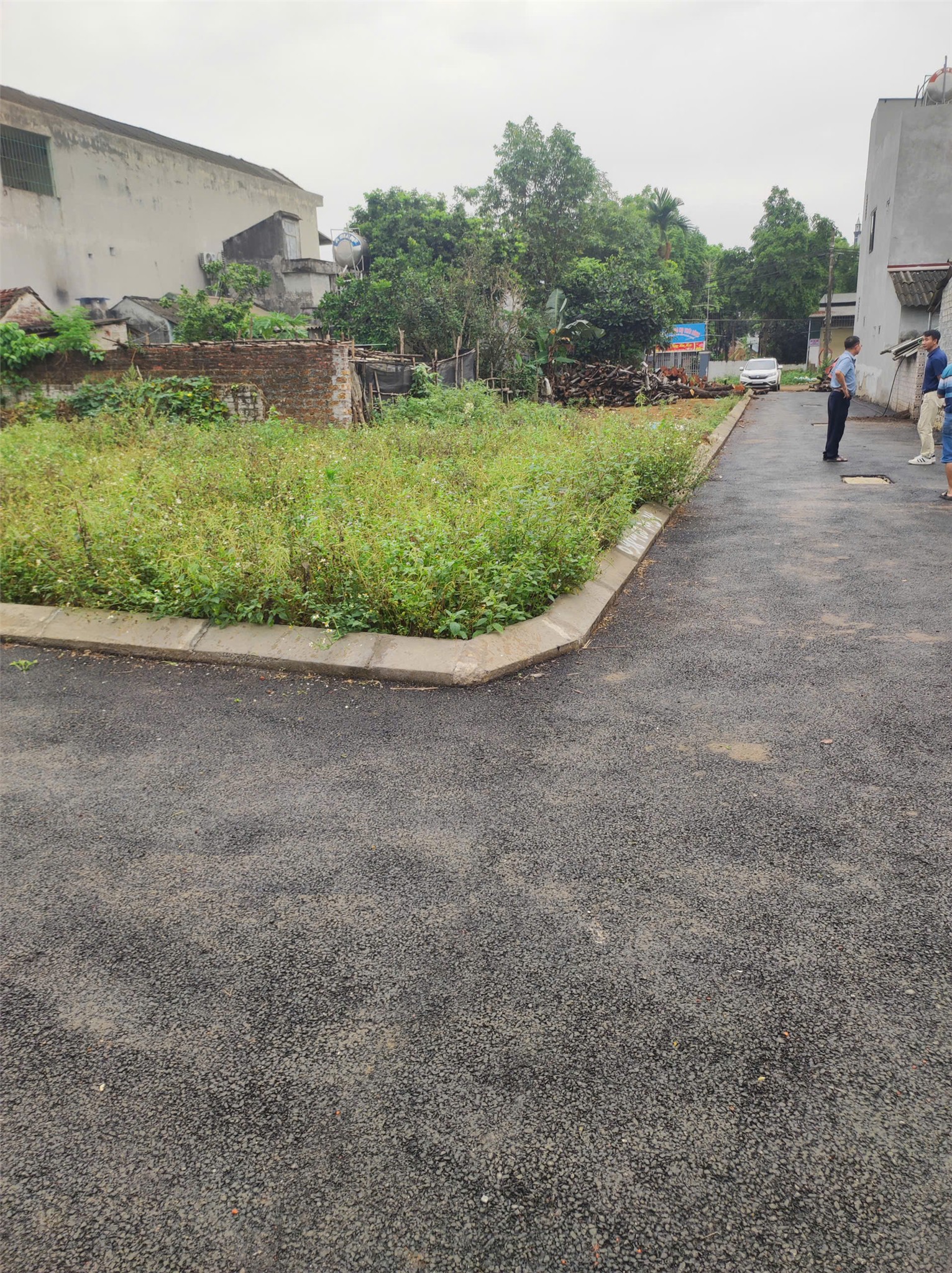 Lô đất 100m2 gần Đại học Quốc Gia, khu vực trung tâm Hòa Lạc. Phù hợp xây trọ, đầu tư sinh lời,