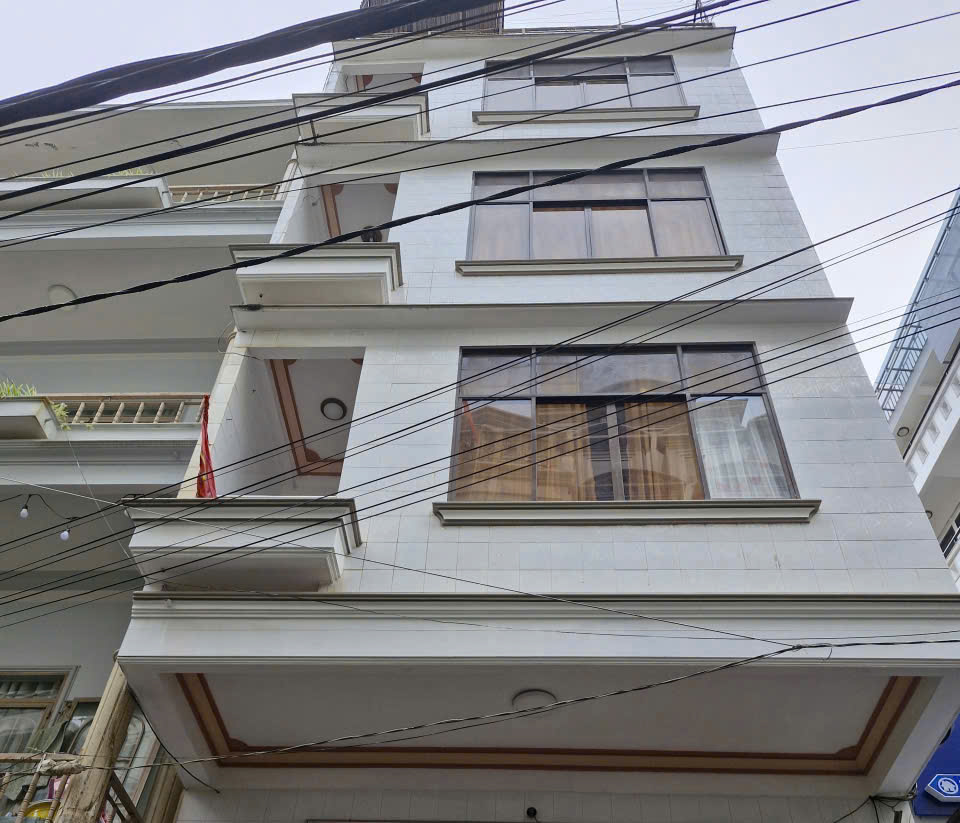 Cho thuê nhà 10 phòng Bùi Thị Xuân phường 2 Đà Lạt 20 triệu/tháng