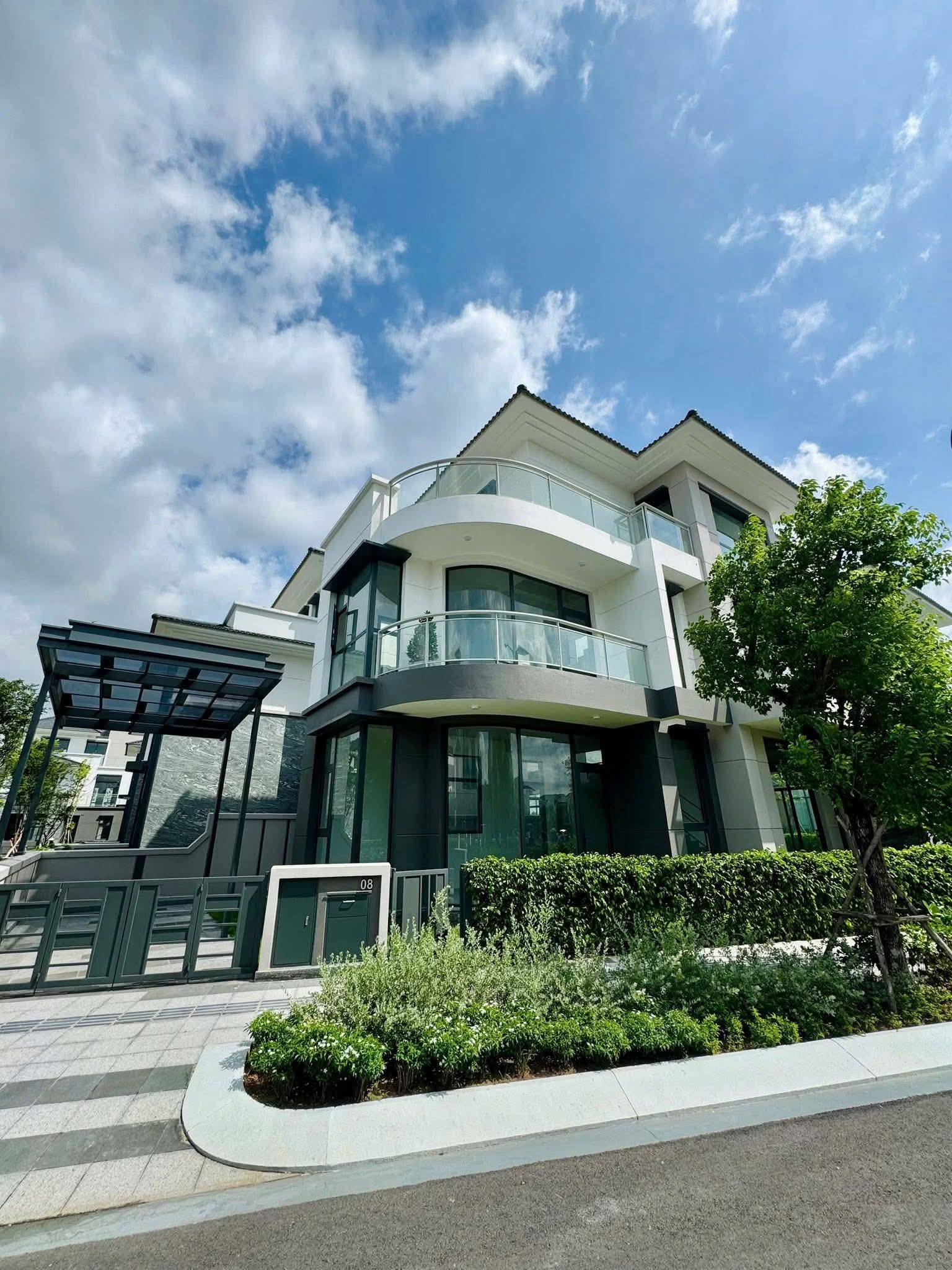 BIỆT THỰ GLADIA BY THE WATER - KHANG ĐIỀN & KEPPEL LAND - VÕ CHÍ CÔNG QUẬN 2 - CÓ GÌ HAY ?