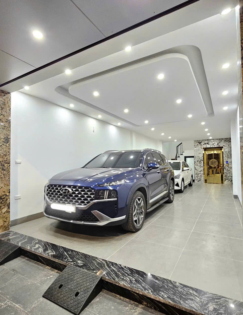 🏛️. Bán nhà xây mới phố phúc lợi Long biên ngõ xe 🚗 đỗ cửa 🚪 
Xây 6 tầng thang máy phun Nội