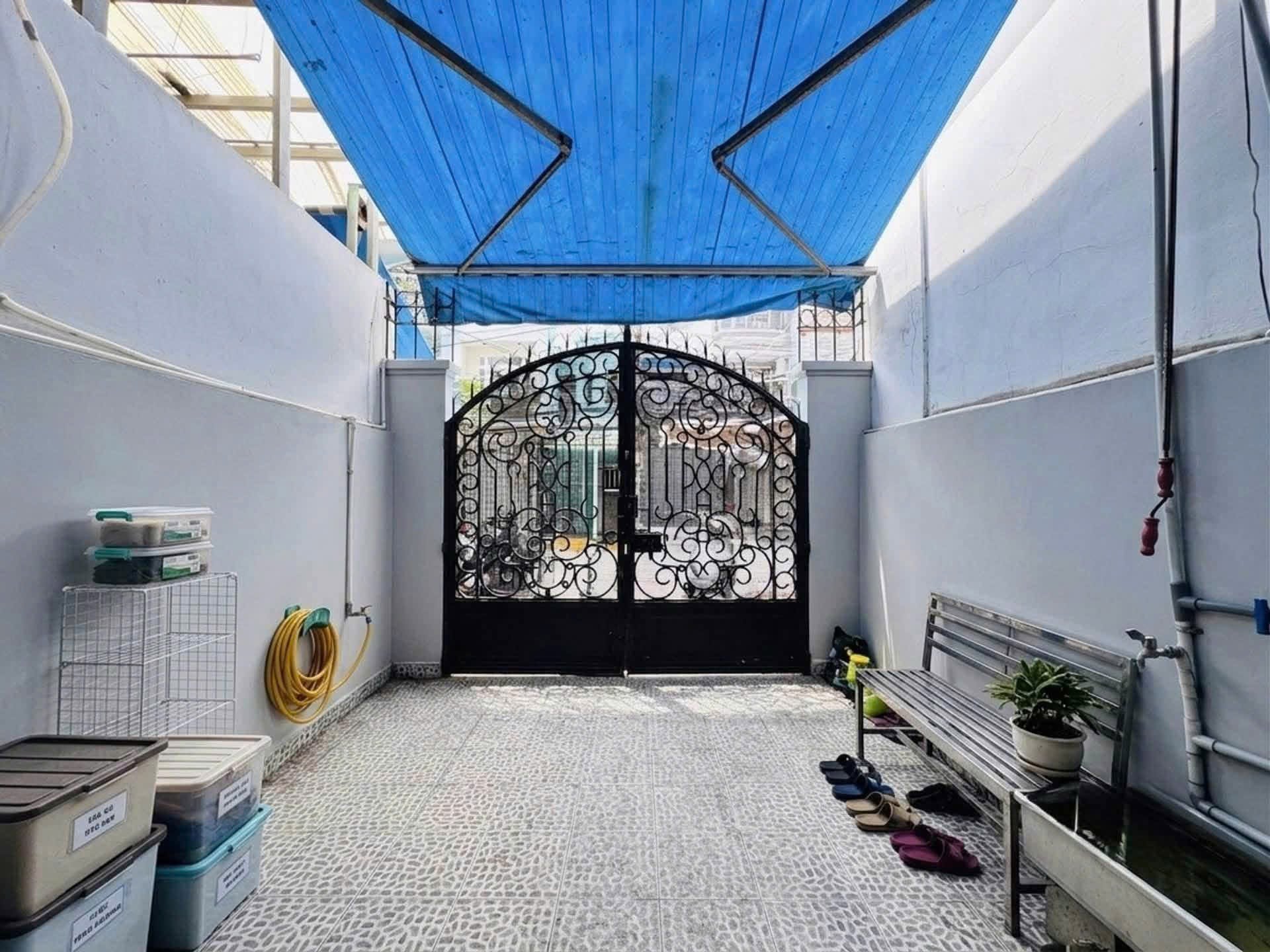 SÁT MẶT TIỀN THÀNH THÁI, QUẬN 10 - 60M2, 2 TẦNG - CHỈ 15 TỶ