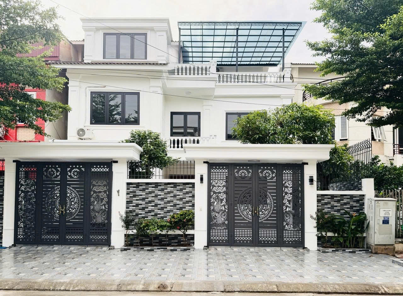 CHO THUÊ BIỆT THỰ KĐT TÂN TÂY ĐÔ, 204M2 (30TR/TH CÓ TL) KHÔNG GIỚI HẠN MỤC ĐÍCH SD. LH:0989996984