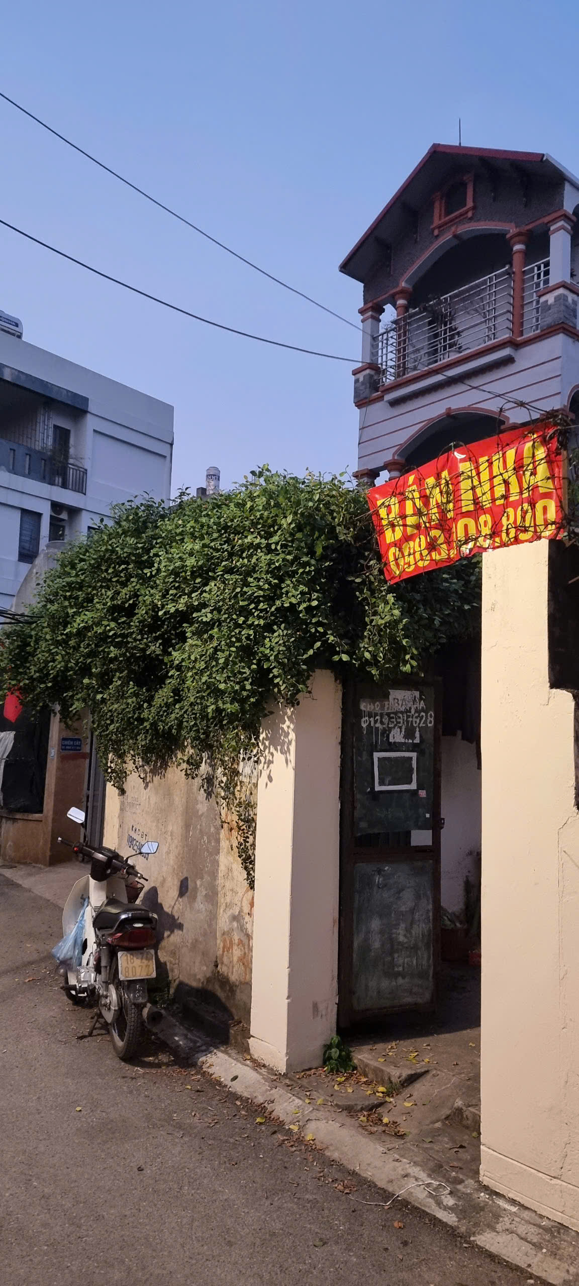 Ngõ to ô tô, gần đường lớn, cạnh công viên, gần sông, DT 62m2, số 24 Ngõ 114/2 phố Tân Phong, TP