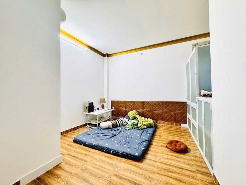 NHÀ NGON TRONG PHÂN KHÚC NHA. 
🏡 Nhà đẹp 2 tầng – HẺM XE TẢI LUÔN – an ninh Diện tích 6x10m vuông