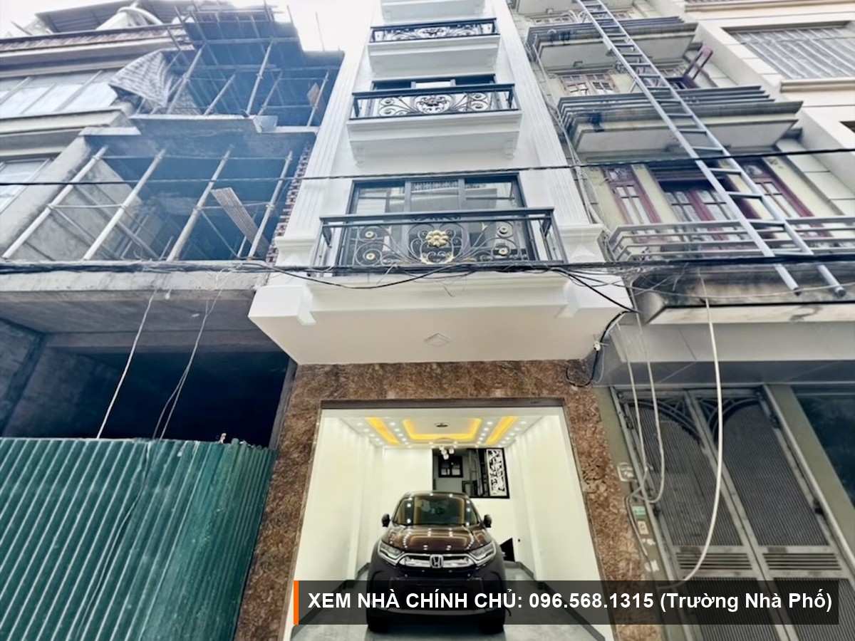 Bán Nhà Phân Lô Vỉa Hè Hoàng Quốc Việt, Nghĩa Đô 31m x 7 tầng, Giá 16.0 Tỷ, Thang Máy, Gara Ô Tô,