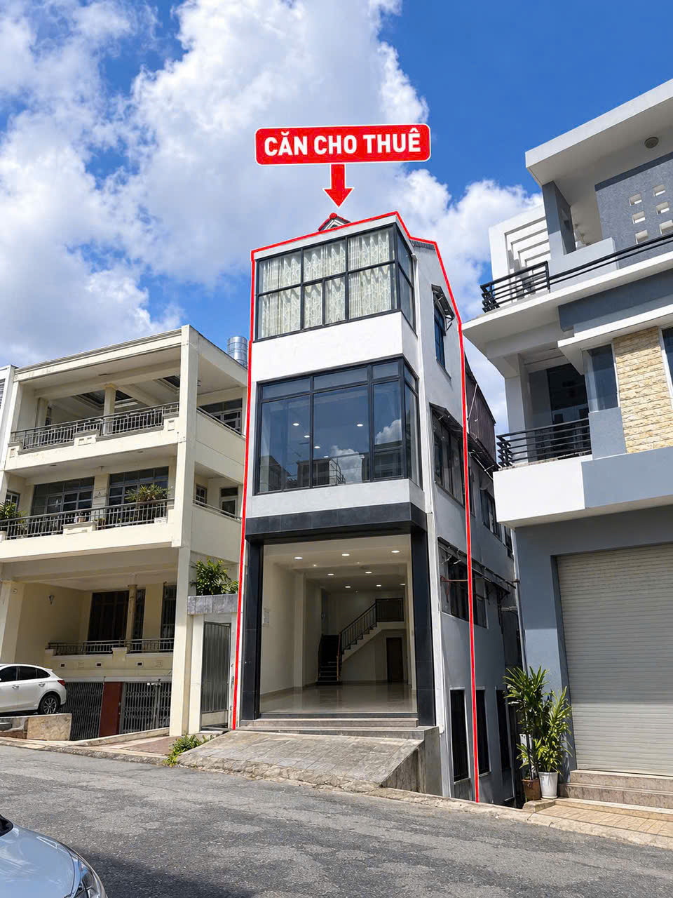 Cho thuê nhà mặt tiền 5 phòng kinh doanh đa ngành nghề giá 21 triệu đường Nguyễn Văn Trỗi Đà Lạt