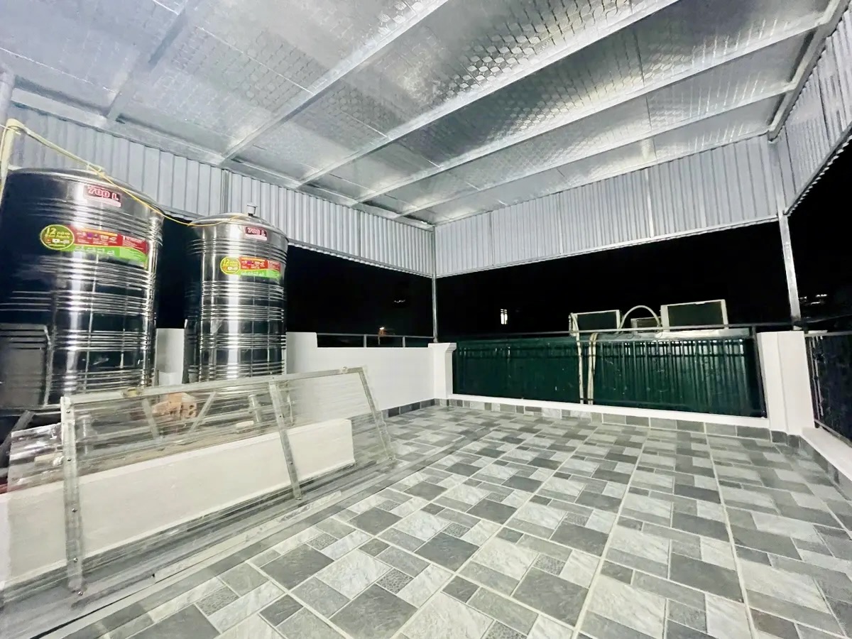 Nhà chính chủ Khâm Thiên 30.5m², 4 tầng, lô góc, sổ đỏ, full nội thất, 8.5 tỷ