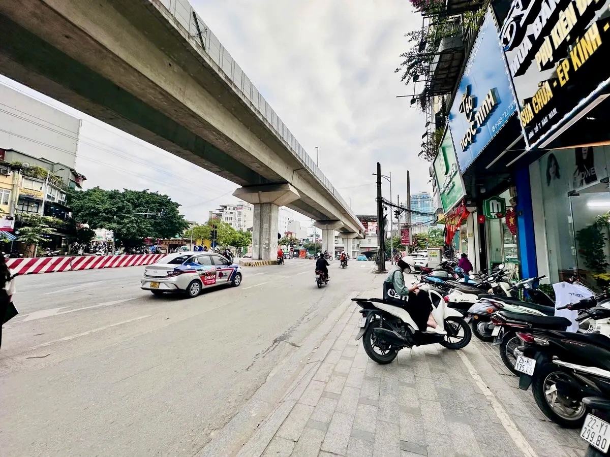 Bán nhà chính chủ Hào Nam – Đống Đa, 25m², 5 tầng, giá 6.5 tỷ