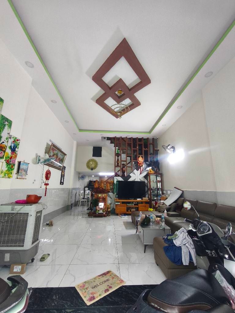 HIẾM - NHÀ MỚI 3 TẦNG - HẺM THÔNG TỨ TUNG - MUA VỀ Ở NGAY - NGANG KHỦNG 5M - PHƯỜNG BÌNH HƯNG HOÀ